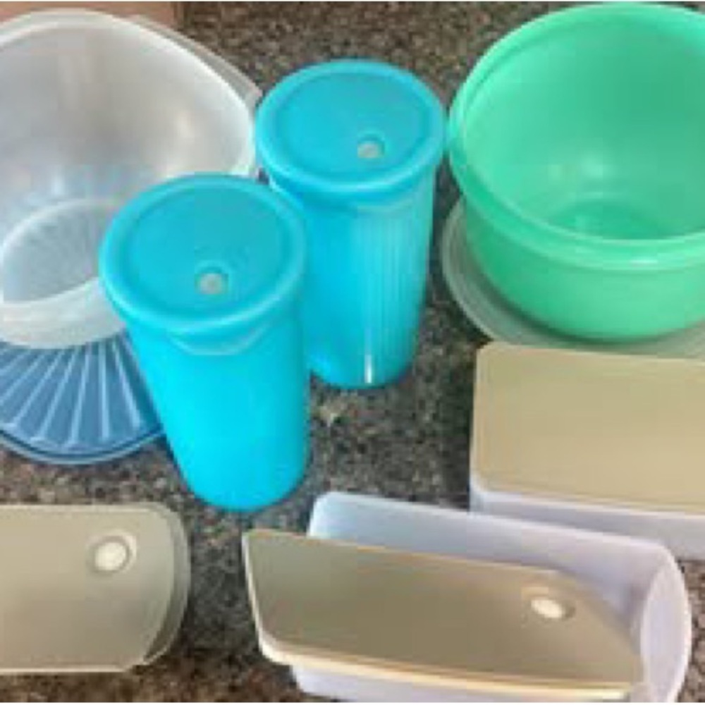 Tupperware Teal and Beige Food Storage Collection some vintage bowls